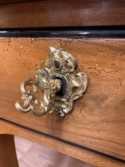 Bureau de style Louis XV