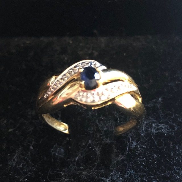 Bague en Or et Saphir