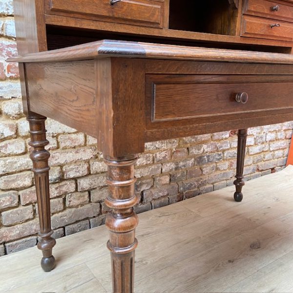 Bureau ancien à gradin