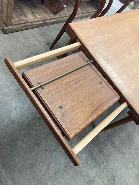 Table Scandinave Vintage