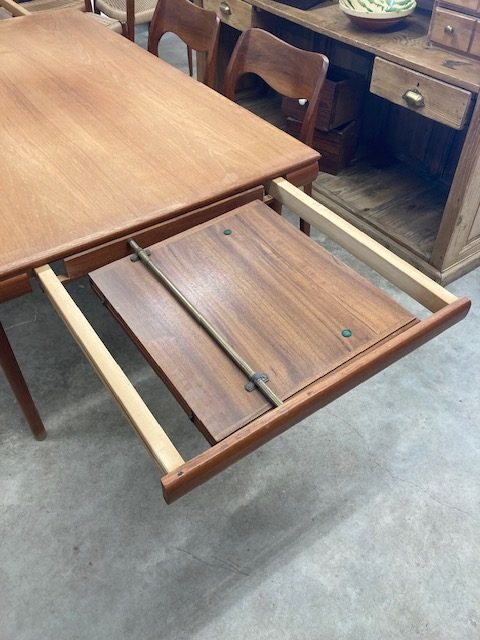 Table Scandinave Vintage