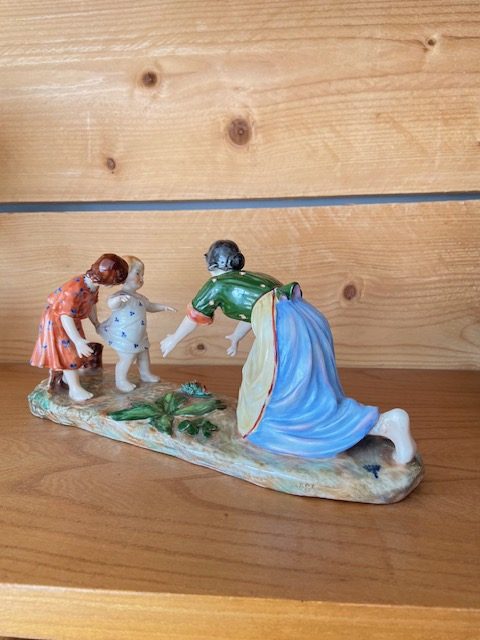 Groupe de porcelaine XIXe siècle