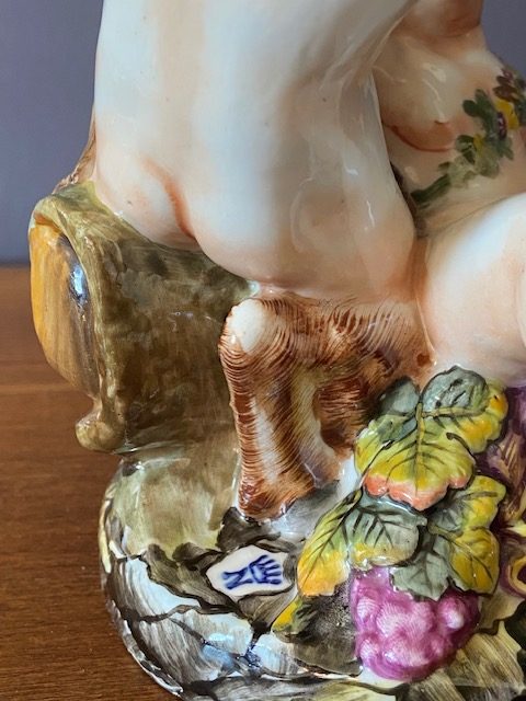 Groupe de putti Capodimonte