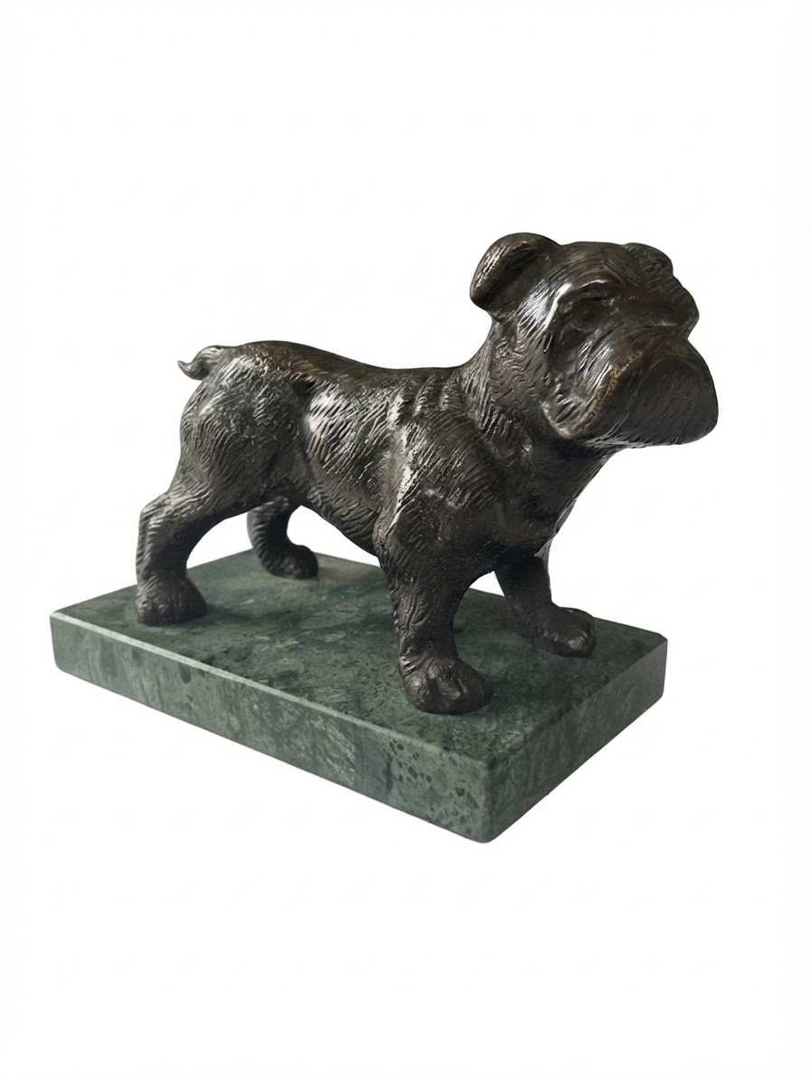 Bouledogue en bronze