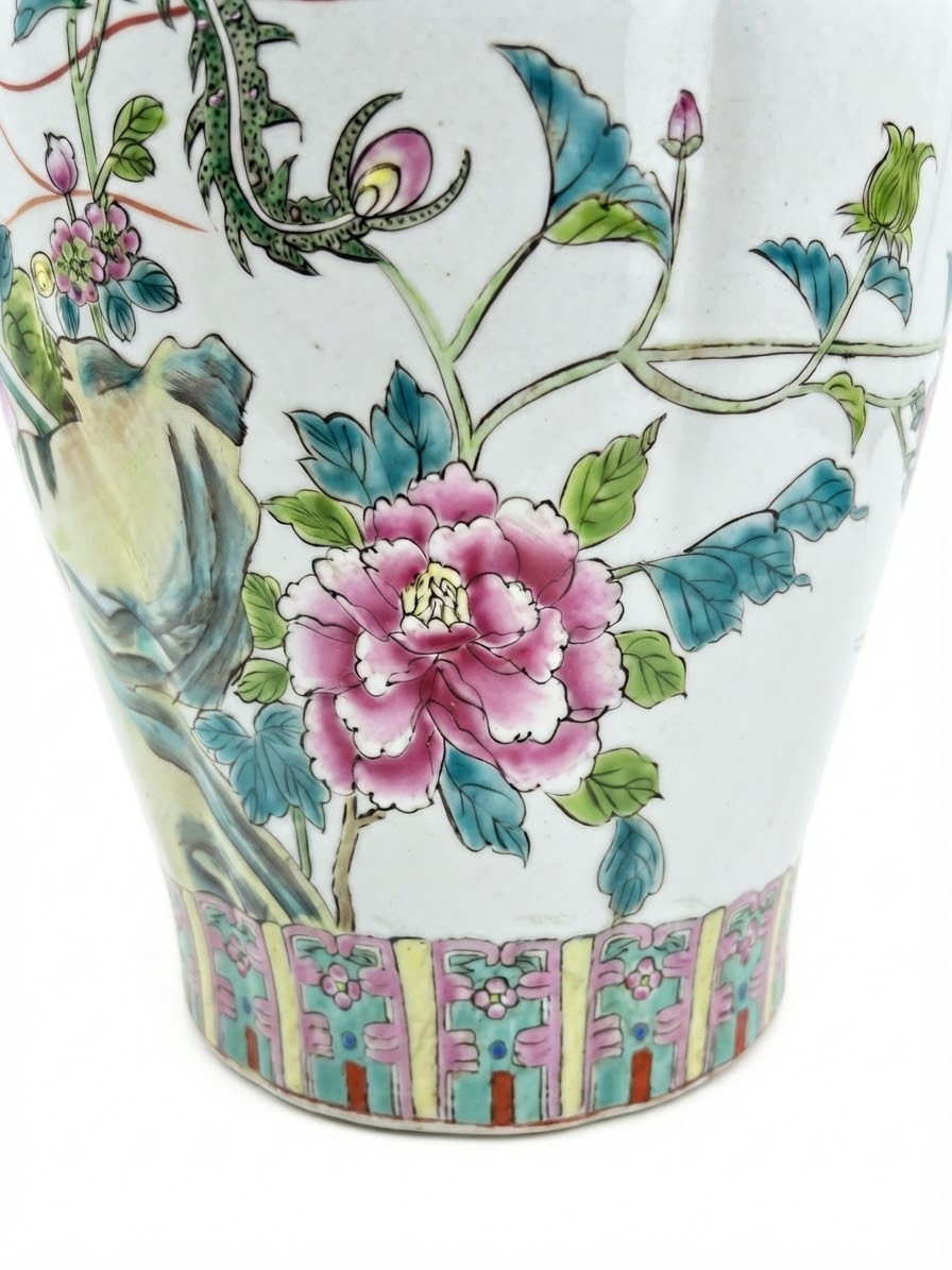 Jarre couverte en porcelaine Chinoise