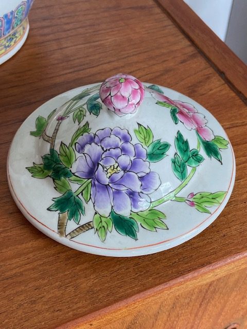 Ancien Pot couvert Chinois