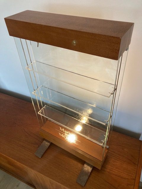 Vitrine Marius Morel